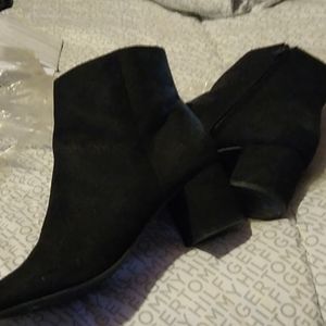 Ankle boots